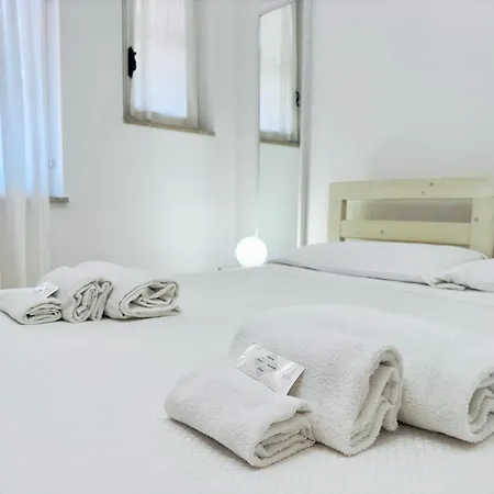 Elle Monolocale - 50 Mt Dalla Con Parcheggio Sperlonga